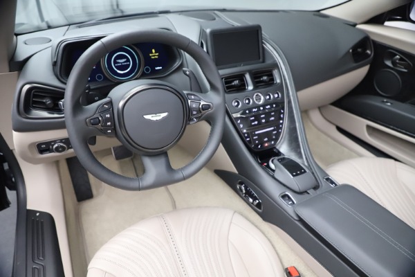 New 2021 Aston Martin DB11 Volante Convertible for sale $270,386 at Maserati of Westport in Westport CT 06880 19
