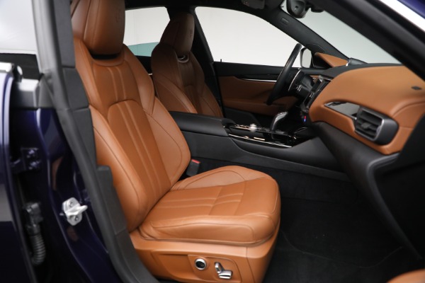 Used 2021 Maserati Levante Q4 GranSport for sale Sold at Maserati of Westport in Westport CT 06880 13