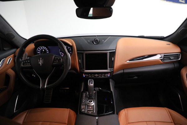 Used 2021 Maserati Levante Q4 GranSport for sale Sold at Maserati of Westport in Westport CT 06880 18