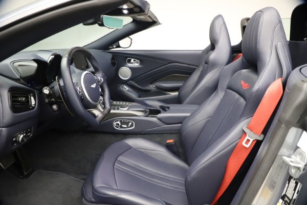 Used 2021 Aston Martin Vantage Roadster for sale $139,900 at Maserati of Westport in Westport CT 06880 22