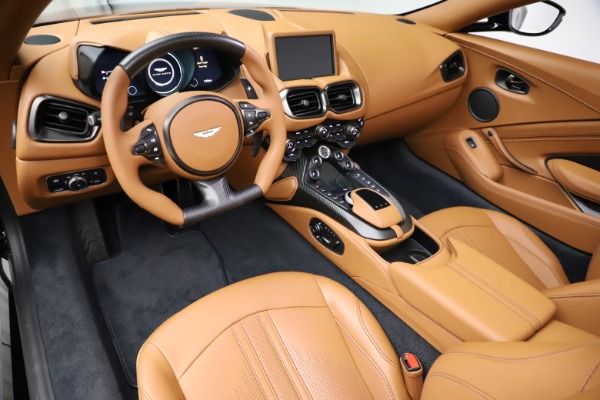 New 2021 Aston Martin Vantage Roadster Convertible for sale $205,686 at Maserati of Westport in Westport CT 06880 13