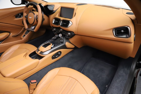 New 2021 Aston Martin Vantage Roadster Convertible for sale $205,686 at Maserati of Westport in Westport CT 06880 19