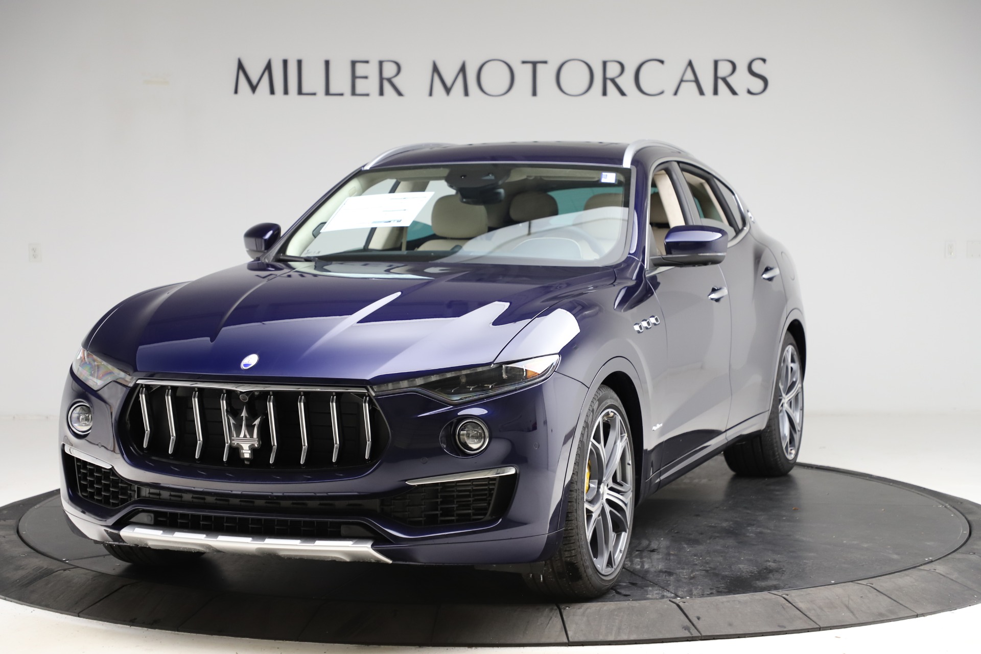 New 2021 Maserati Levante S Q4 GranLusso for sale $106,235 at Maserati of Westport in Westport CT 06880 1
