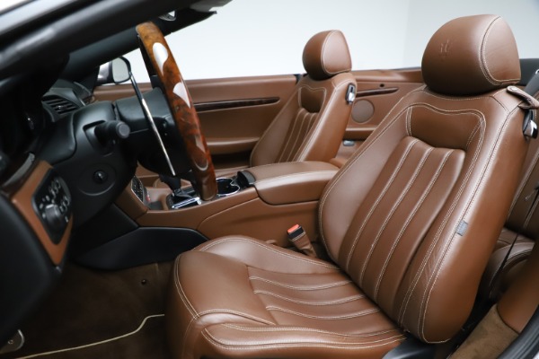 Used 2010 Maserati GranTurismo for sale Sold at Maserati of Westport in Westport CT 06880 21