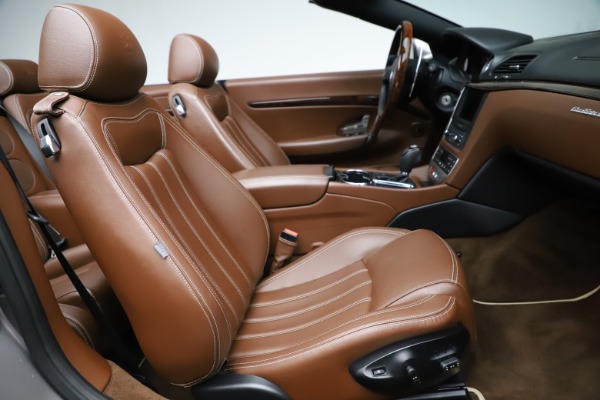 Used 2010 Maserati GranTurismo for sale Sold at Maserati of Westport in Westport CT 06880 27