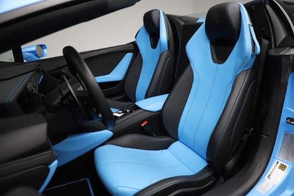 Used 2016 Lamborghini Huracan LP 610-4 Spyder for sale Sold at Maserati of Westport in Westport CT 06880 19