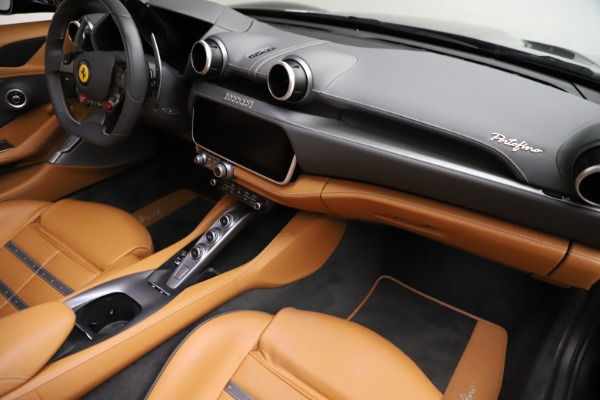 Used 2020 Ferrari Portofino for sale Sold at Maserati of Westport in Westport CT 06880 24