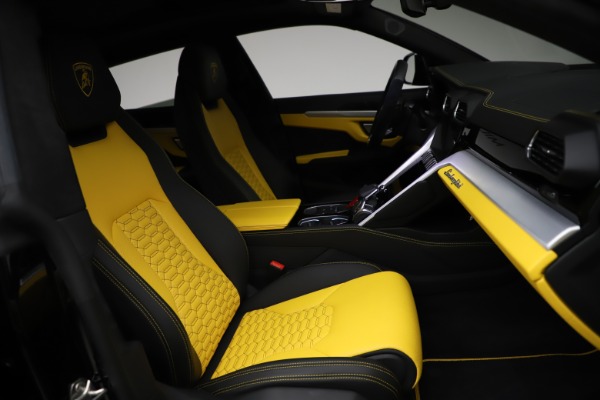 Used 2019 Lamborghini Urus for sale Sold at Maserati of Westport in Westport CT 06880 25