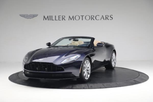 New 2021 Aston Martin DB11 Volante Convertible for sale $274,916 at Maserati of Westport in Westport CT 06880 12