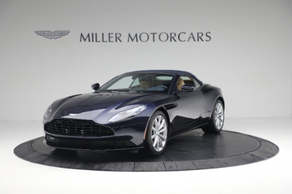 New 2021 Aston Martin DB11 Volante Convertible for sale $274,916 at Maserati of Westport in Westport CT 06880 13