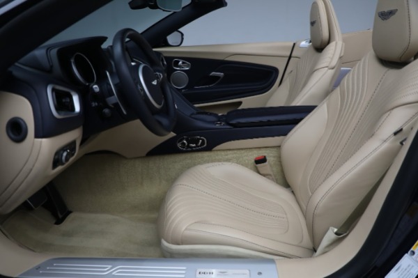 New 2021 Aston Martin DB11 Volante Convertible for sale $274,916 at Maserati of Westport in Westport CT 06880 20
