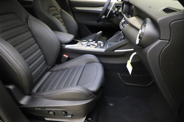 New 2021 Alfa Romeo Stelvio Ti Sport Q4 for sale Sold at Maserati of Westport in Westport CT 06880 24