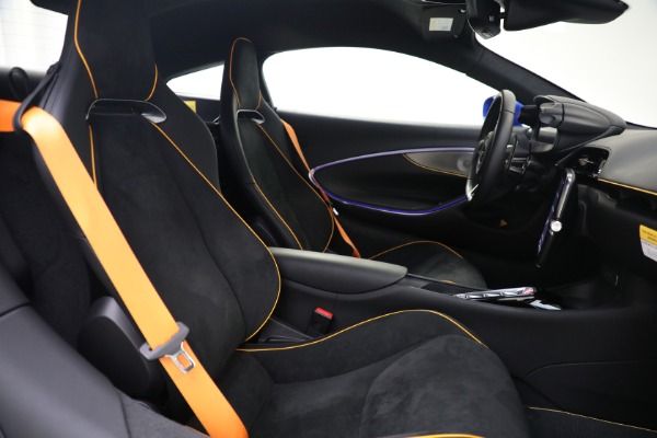 New 2023 McLaren Artura for sale $277,250 at Maserati of Westport in Westport CT 06880 25