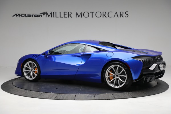 New 2023 McLaren Artura for sale $277,250 at Maserati of Westport in Westport CT 06880 3