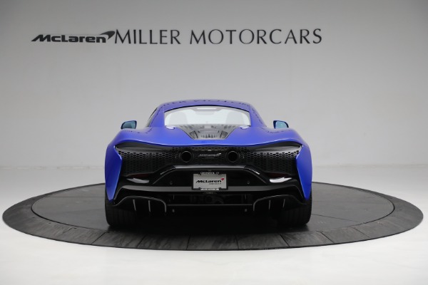 New 2023 McLaren Artura for sale $277,250 at Maserati of Westport in Westport CT 06880 5