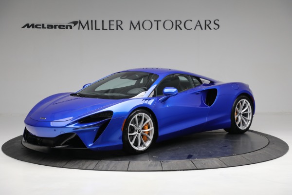 New 2023 McLaren Artura for sale $277,250 at Maserati of Westport in Westport CT 06880 1