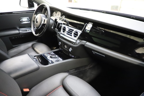 Used 2016 Rolls-Royce Ghost for sale $165,900 at Maserati of Westport in Westport CT 06880 19