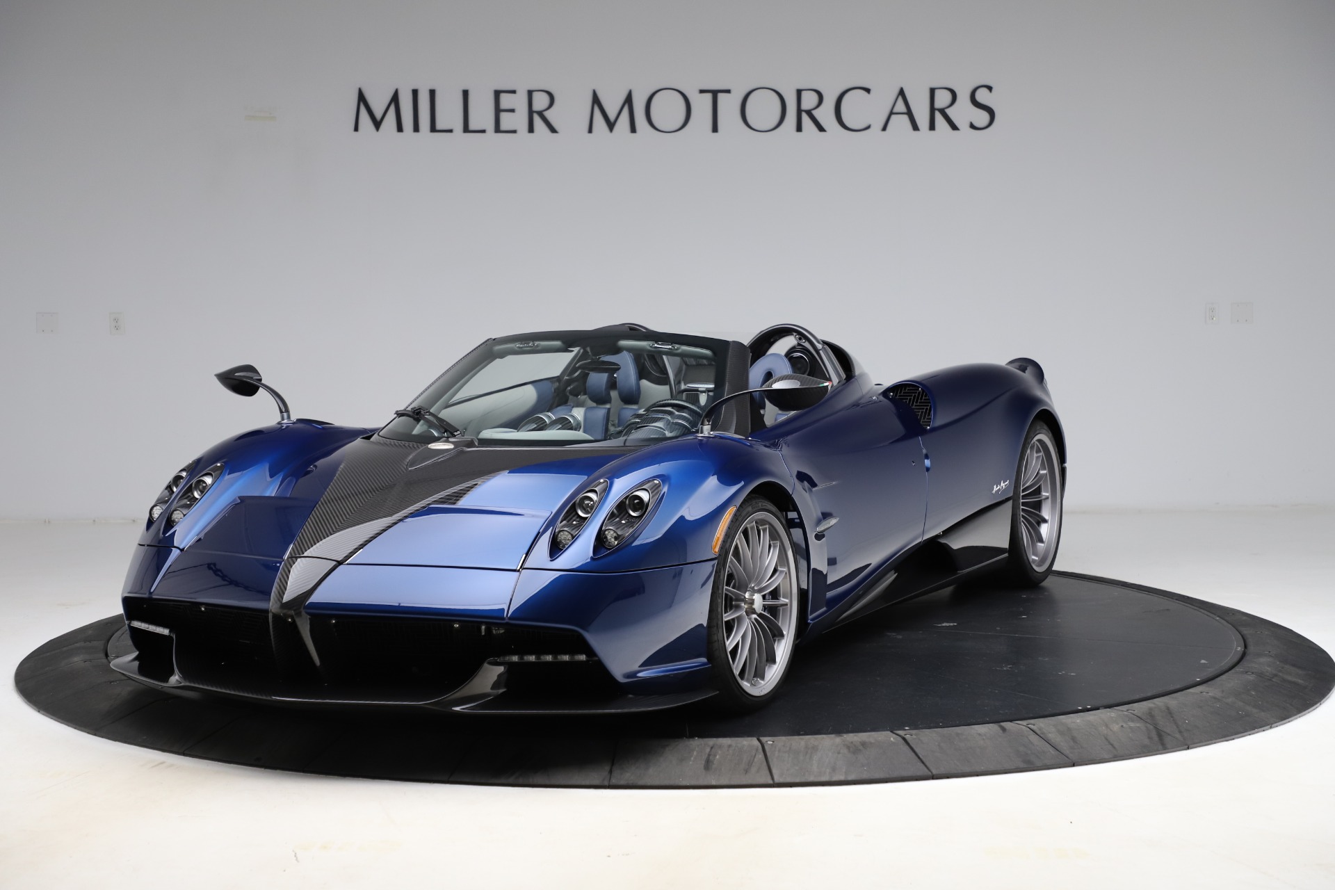 Used 2017 Pagani Huayra Roadster for sale Sold at Maserati of Westport in Westport CT 06880 1