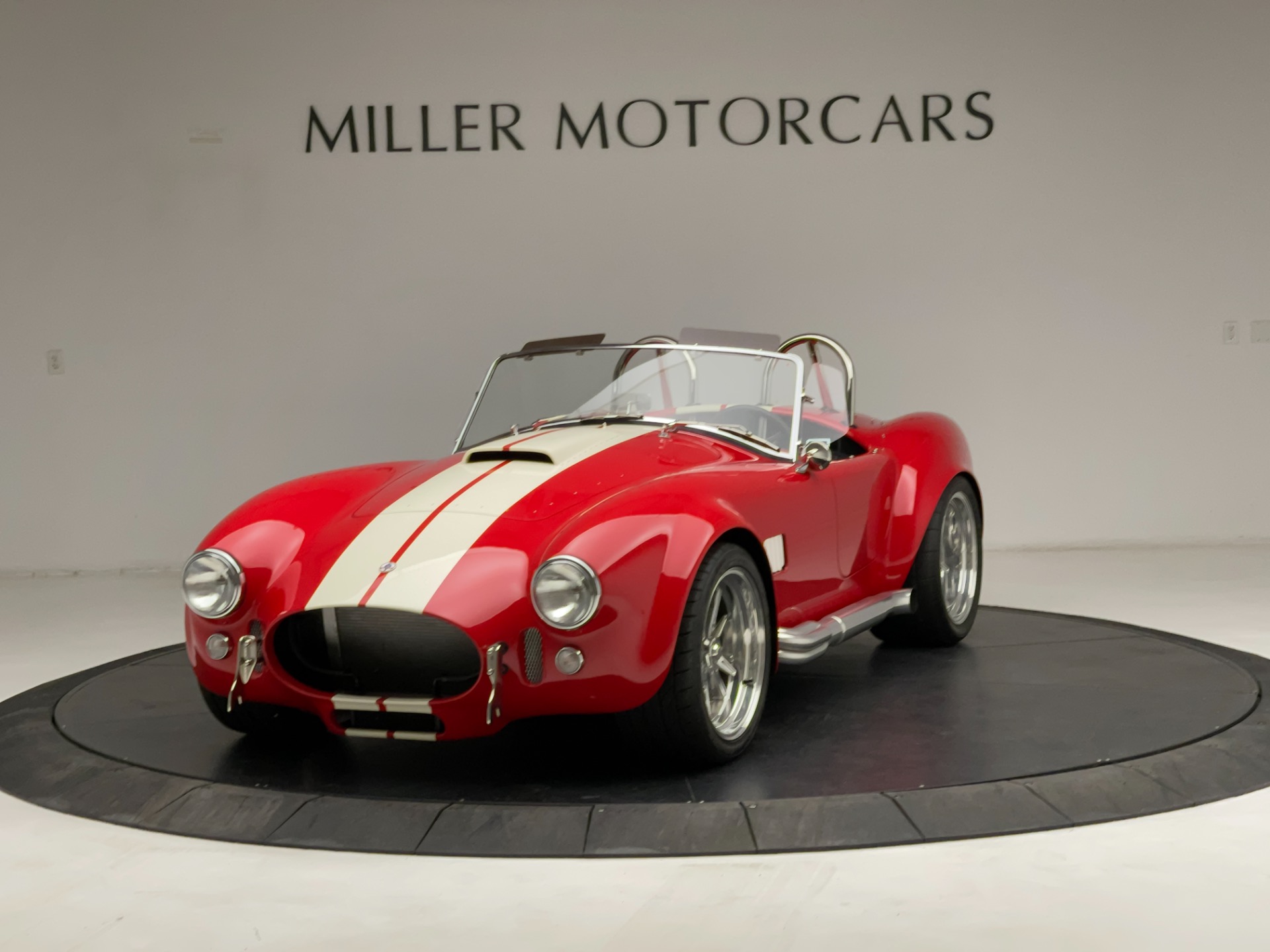 Used 2020 Shelby Cobra Superformance for sale Sold at Maserati of Westport in Westport CT 06880 1