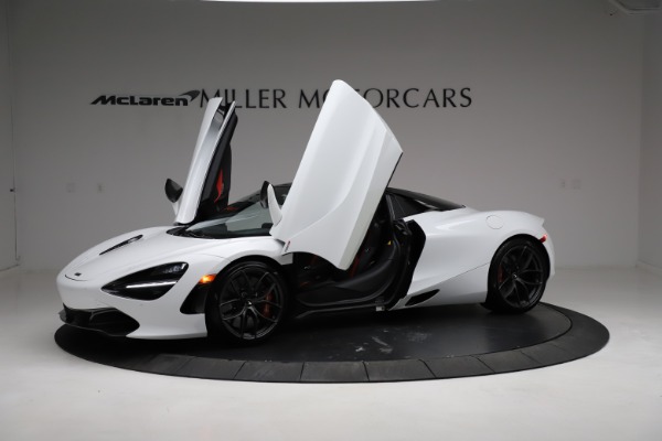 Used 2020 McLaren 720S Spider for sale Sold at Maserati of Westport in Westport CT 06880 24