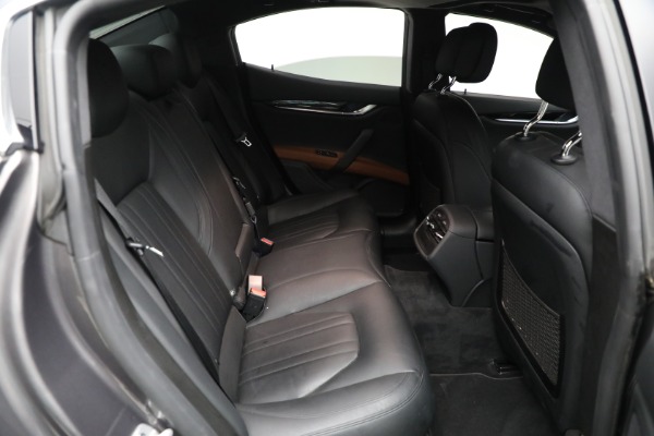 Used 2021 Maserati Ghibli S Q4 for sale Sold at Maserati of Westport in Westport CT 06880 17