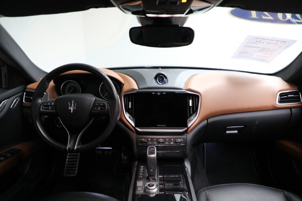 Used 2021 Maserati Ghibli S Q4 for sale Sold at Maserati of Westport in Westport CT 06880 21
