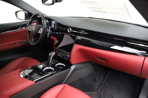 New 2021 Maserati Quattroporte S Q4 GranLusso for sale $122,349 at Maserati of Westport in Westport CT 06880 24