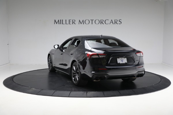 Used 2021 Maserati Ghibli S Q4 GranSport for sale Sold at Maserati of Westport in Westport CT 06880 13