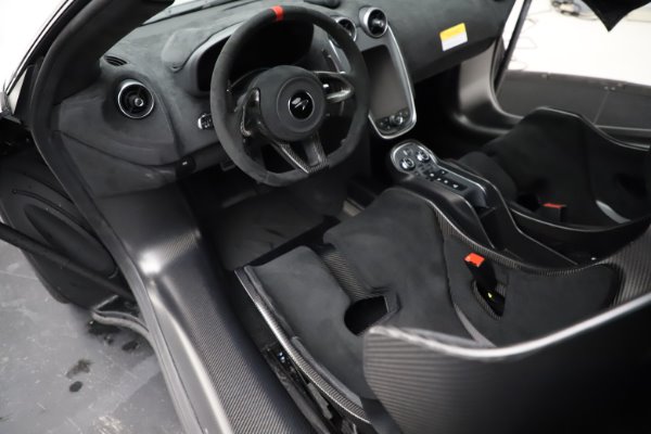 New 2020 McLaren 620R for sale Call for price at Maserati of Westport in Westport CT 06880 17