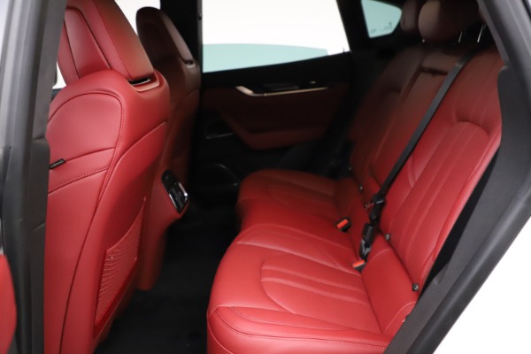 New 2021 Maserati Levante Q4 GranSport for sale Sold at Maserati of Westport in Westport CT 06880 18