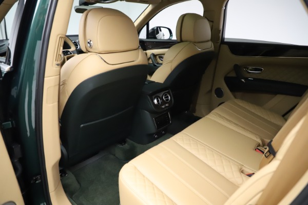 Used 2018 Bentley Bentayga W12 Signature Edition for sale Sold at Maserati of Westport in Westport CT 06880 20