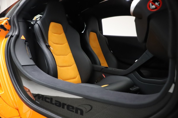 Used 2015 McLaren 650S LeMans for sale $299,900 at Maserati of Westport in Westport CT 06880 23