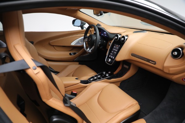 Used 2021 McLaren GT Luxe for sale Sold at Maserati of Westport in Westport CT 06880 27