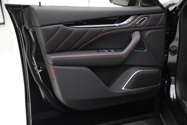 New 2021 Maserati Levante Q4 GranSport for sale Sold at Maserati of Westport in Westport CT 06880 17