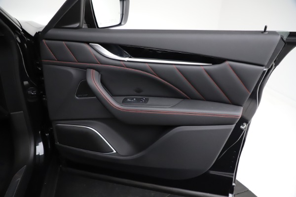 New 2021 Maserati Levante Q4 GranSport for sale Sold at Maserati of Westport in Westport CT 06880 23