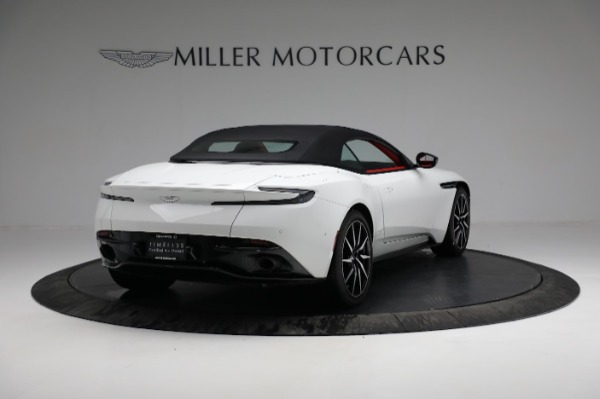 Used 2019 Aston Martin DB11 Volante for sale $201,900 at Maserati of Westport in Westport CT 06880 16