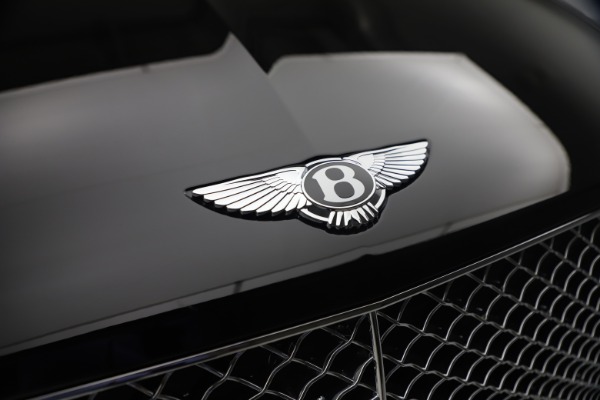 New 2021 Bentley Bentayga Hybrid for sale Sold at Maserati of Westport in Westport CT 06880 13