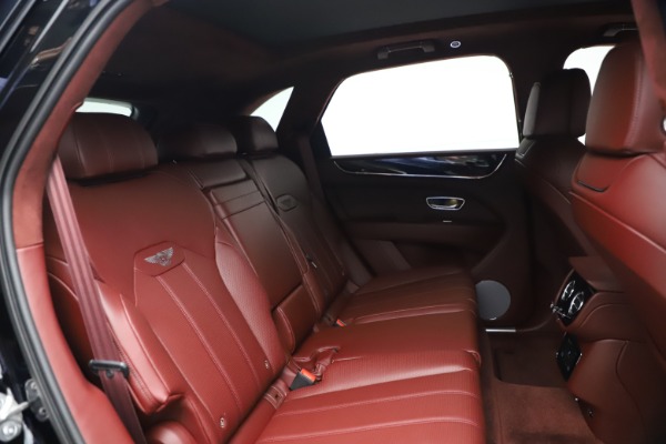 New 2021 Bentley Bentayga Hybrid for sale Sold at Maserati of Westport in Westport CT 06880 26