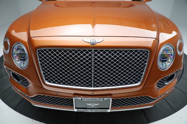 Used 2018 Bentley Bentayga Onyx Edition for sale Sold at Maserati of Westport in Westport CT 06880 13