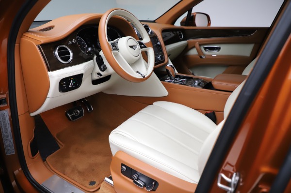 Used 2018 Bentley Bentayga Onyx Edition for sale Sold at Maserati of Westport in Westport CT 06880 17