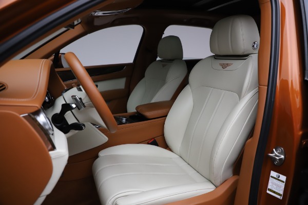 Used 2018 Bentley Bentayga Onyx Edition for sale Sold at Maserati of Westport in Westport CT 06880 19