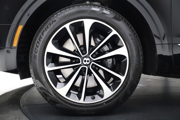 Used 2018 Bentley Bentayga Onyx Edition for sale $146,900 at Maserati of Westport in Westport CT 06880 15