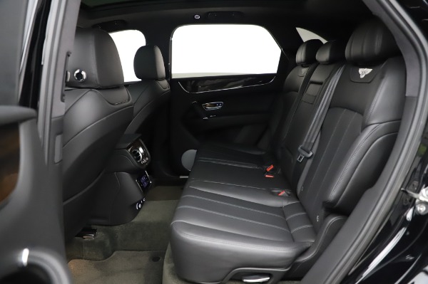 Used 2018 Bentley Bentayga Onyx Edition for sale $146,900 at Maserati of Westport in Westport CT 06880 22