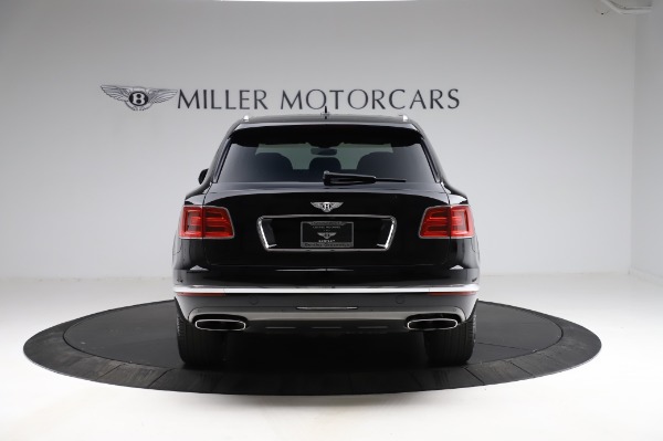 Used 2018 Bentley Bentayga Onyx Edition for sale $146,900 at Maserati of Westport in Westport CT 06880 6