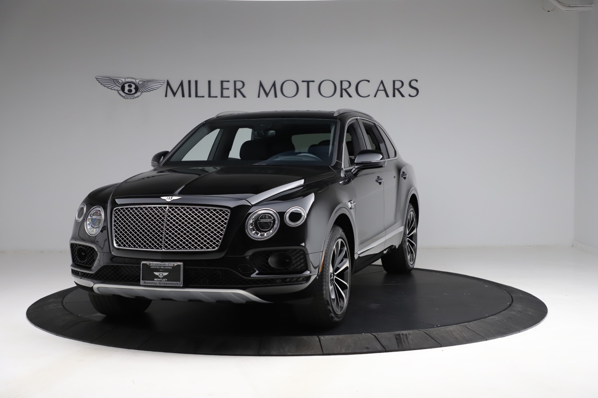 Used 2018 Bentley Bentayga Onyx Edition for sale $146,900 at Maserati of Westport in Westport CT 06880 1