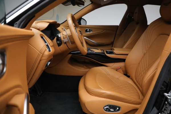 New 2021 Aston Martin DBX for sale $207,886 at Maserati of Westport in Westport CT 06880 14