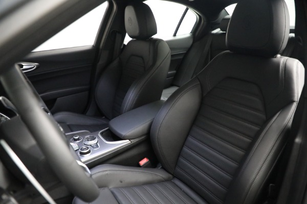 New 2021 Alfa Romeo Giulia Ti Sport Q4 for sale Call for price at Maserati of Westport in Westport CT 06880 14