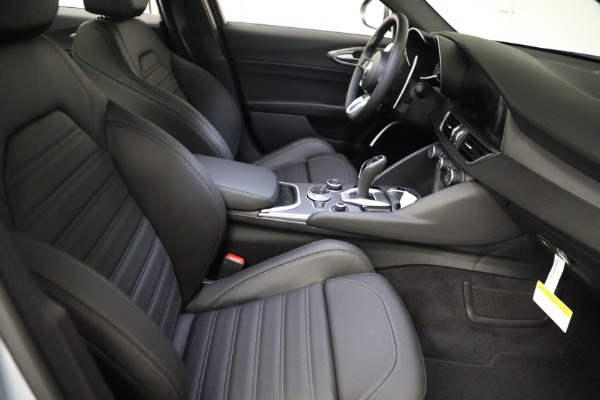 New 2021 Alfa Romeo Giulia Ti Sport Q4 for sale Call for price at Maserati of Westport in Westport CT 06880 19