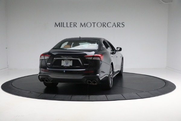 Used 2021 Maserati Ghibli S Q4 for sale Sold at Maserati of Westport in Westport CT 06880 13