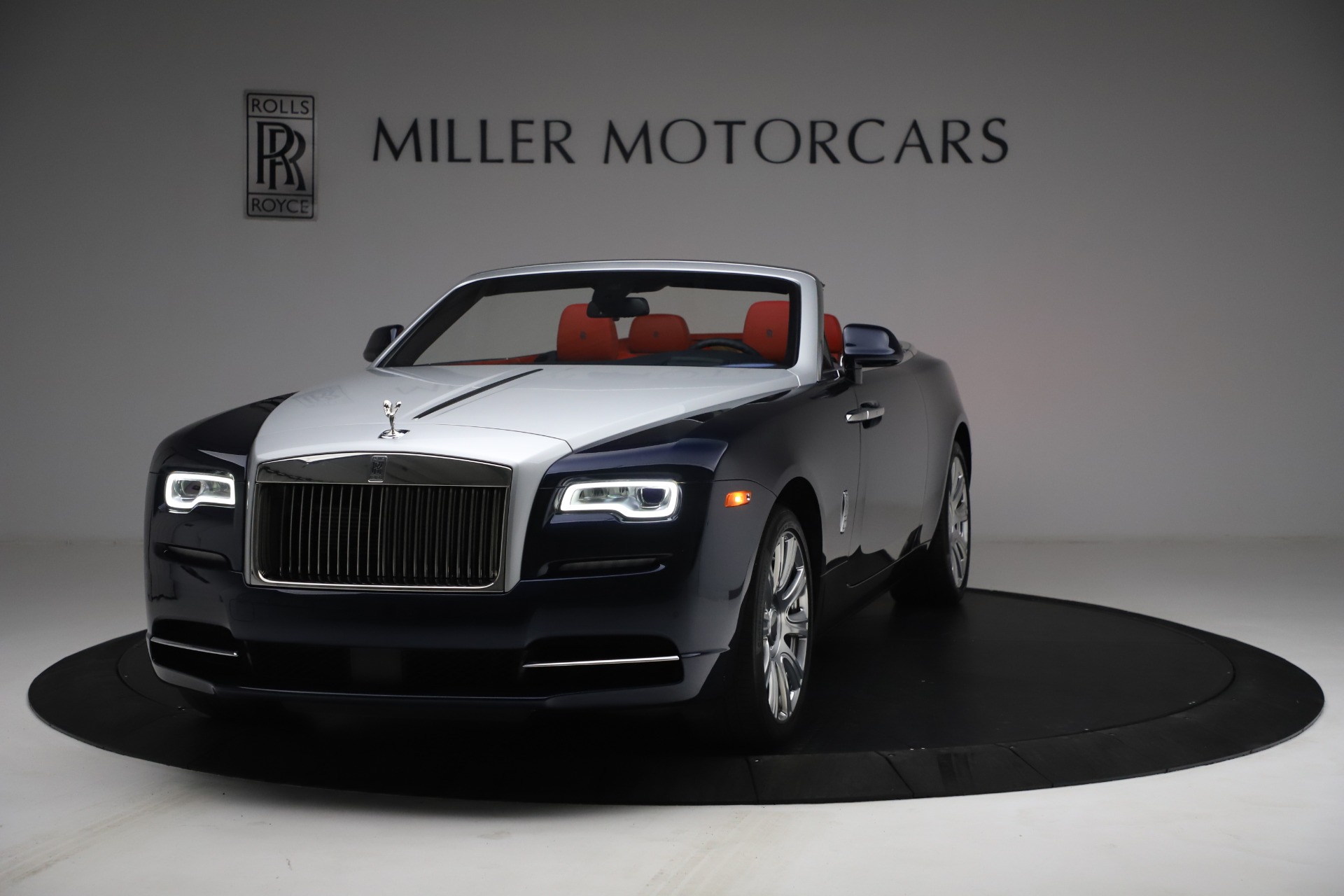 Used 2016 Rolls-Royce Dawn for sale Sold at Maserati of Westport in Westport CT 06880 1